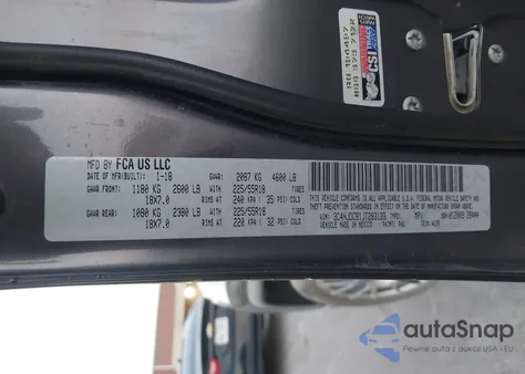 2018 Jeep Compass Limited 4X4 z USA, uszkodzony, nr VIN 3C4NJDCB1JT283133